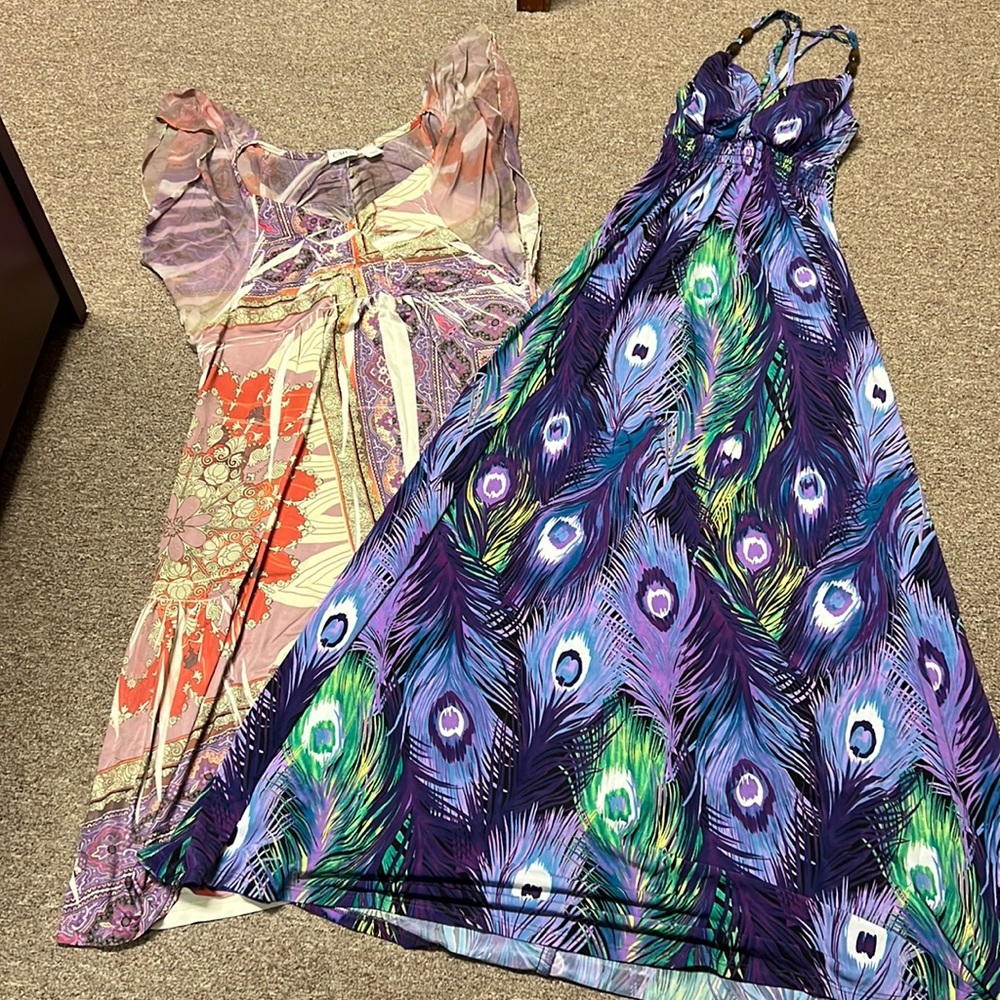 2 Womens Dresses - Size Large